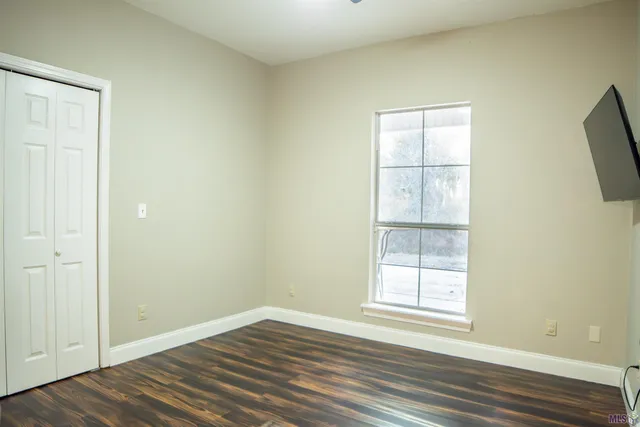 $299,000 | 156 Reba Lane, Denham Springs, LA 70706