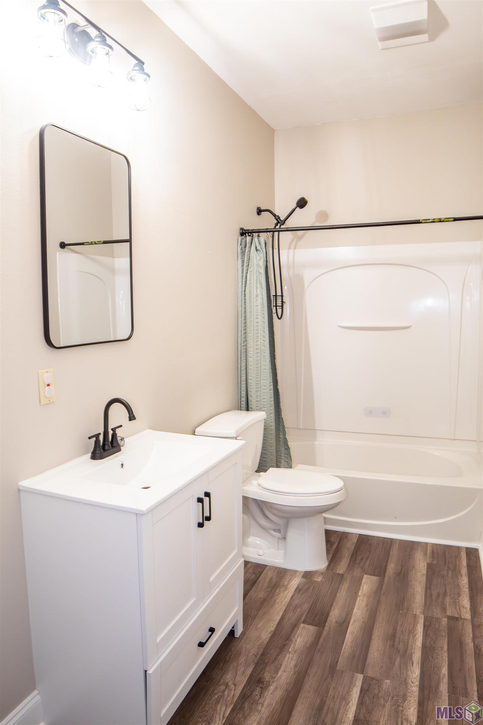 156 Reba Lane Denham Springs, LA 70706 - Photo 14 of 17