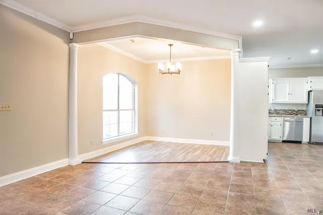 $299,000 | 156 Reba Lane, Denham Springs, LA 70706