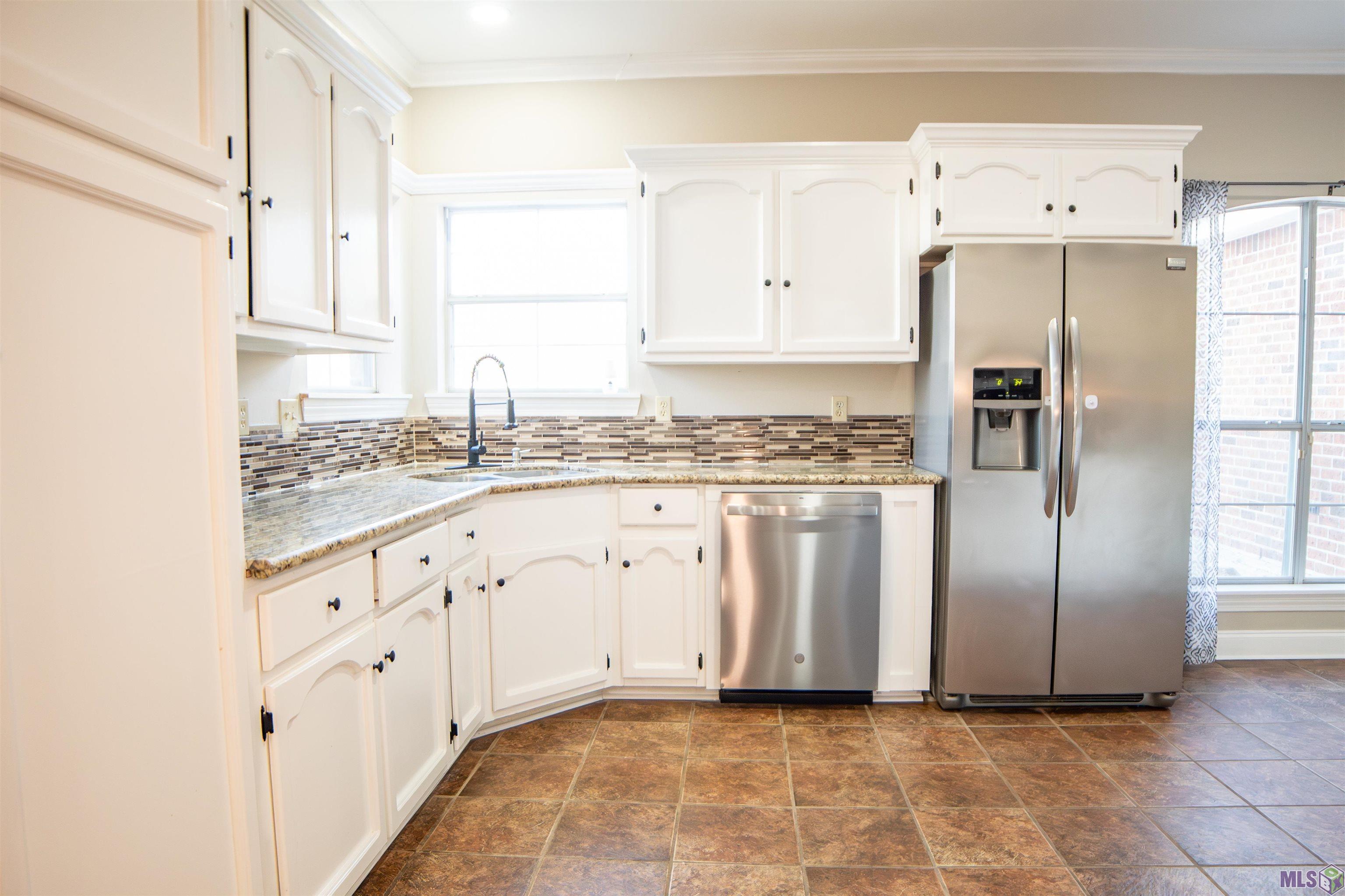 156 Reba Lane Denham Springs, LA 70706 - Photo 7 of 17