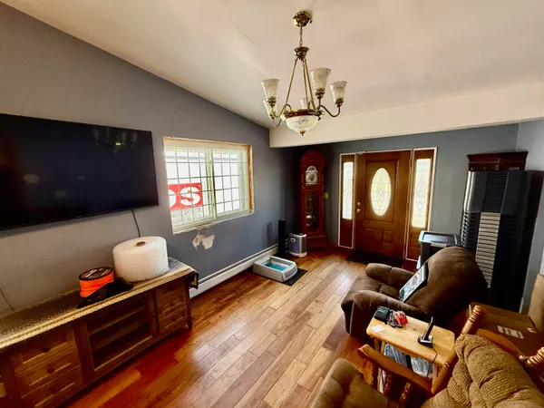 $400,000 | 21 Roycraft Road, Manchester, NH 03103