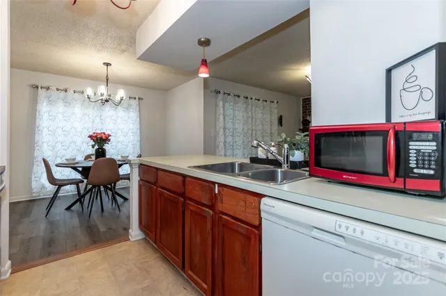 $149,000 | 11011 Running Ridge Road, Charlotte, NC 28226