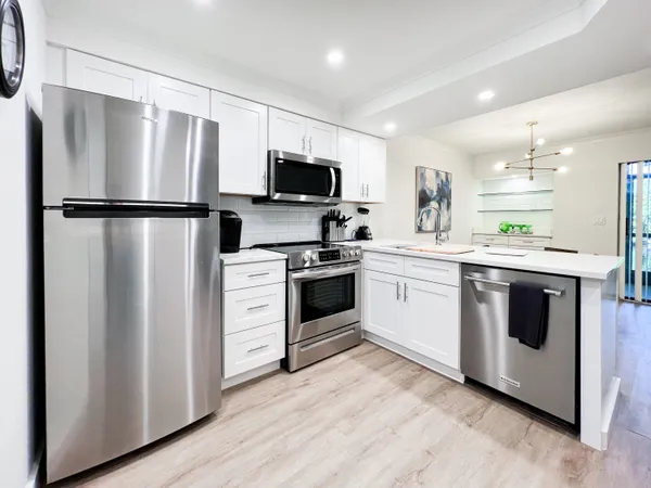 $2,100 | 1605 Highway 1, Unit C103, Jupiter, FL 33477