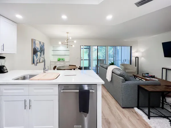 $2,100 | 1605 Highway 1, Unit C103, Jupiter, FL 33477