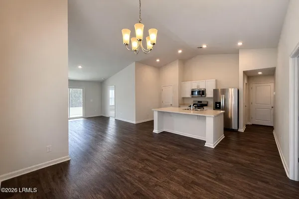 $2,165 | 137 Dormitory Road, Okatie, SC 29909