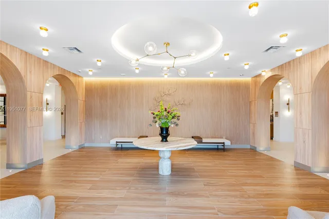 $3,231 | 208 North Federal Highway, Unit 361, Pompano Beach, FL 33062