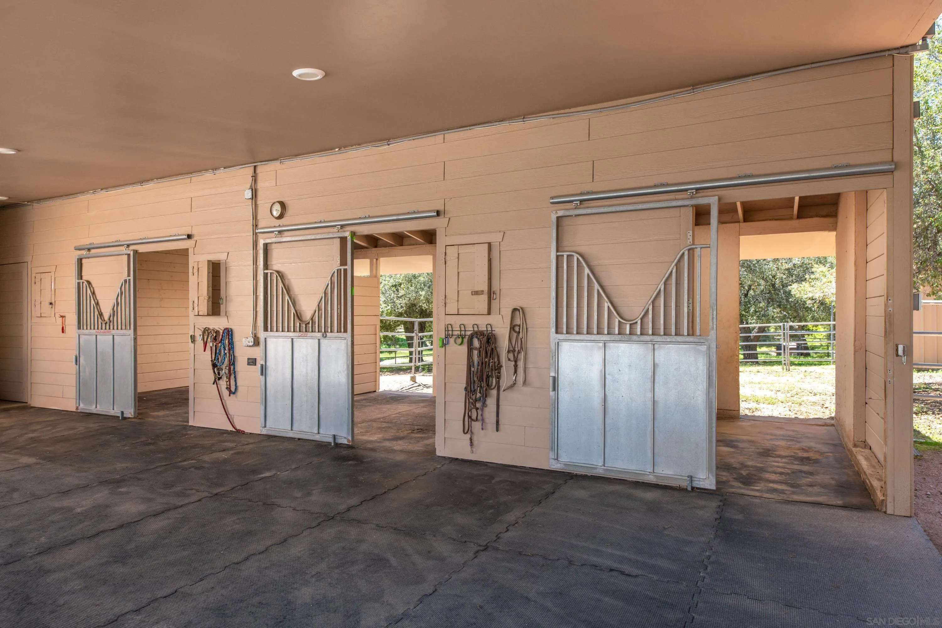 23835 Viejas Grade Road Descanso, CA 91916 - Photo 46 of 62 a view of entryway with wooden floor