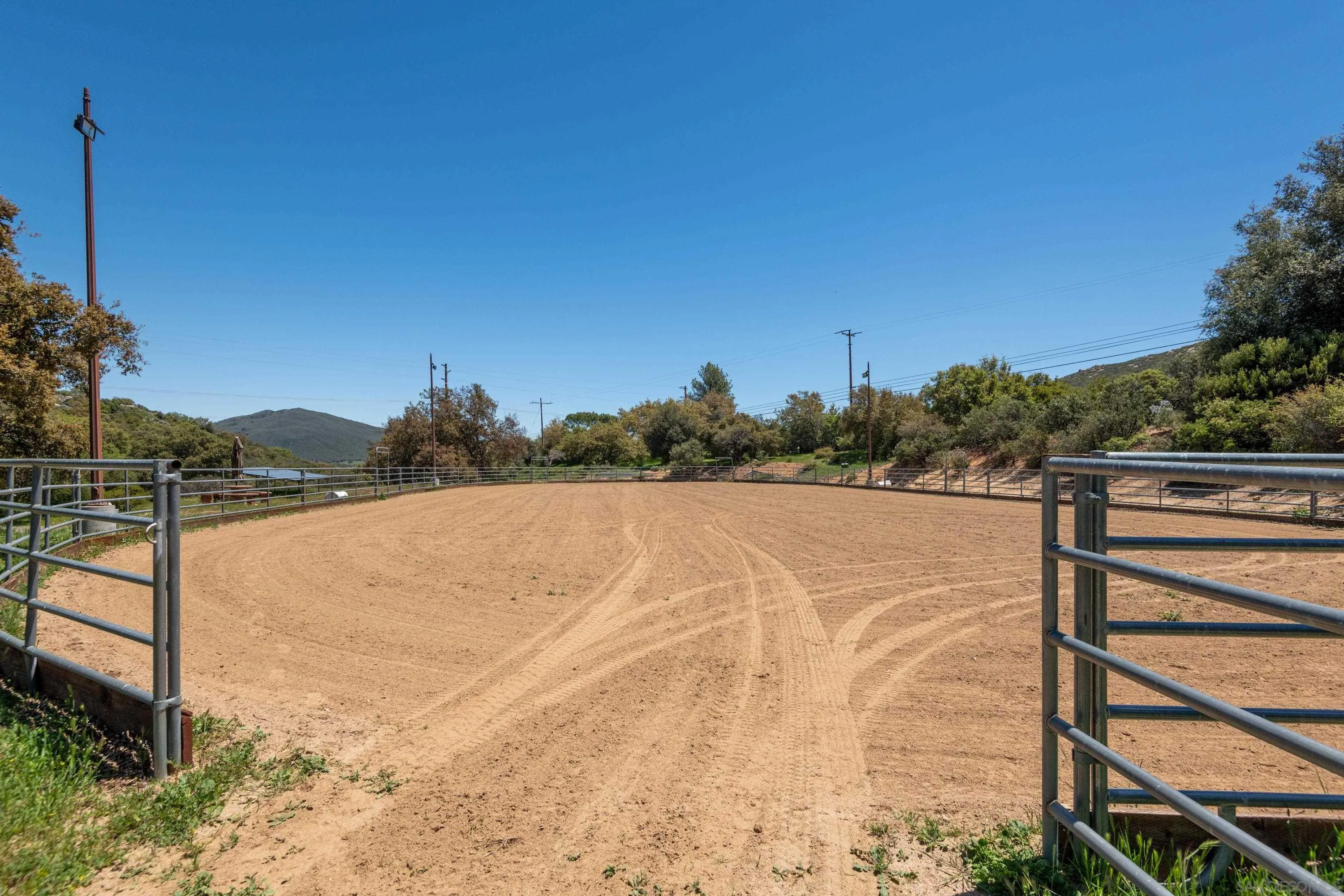 23835 Viejas Grade Road Descanso, CA 91916 - Photo 53 of 62 a view of lake and mountain