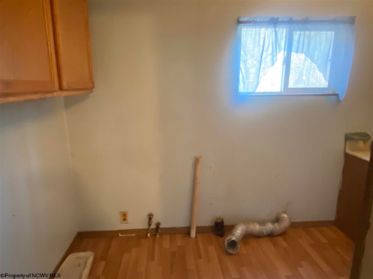 213 Little Mill Fall Road Fairmont, WV 26554 - Photo 10 of 24 Gallery Image 10