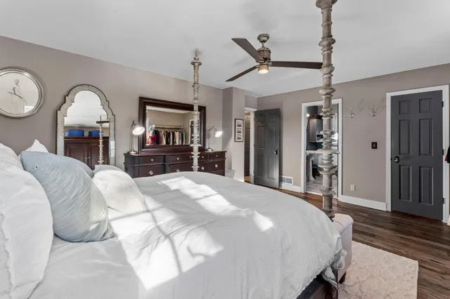 $600,000 | 3704 Pineview Drive, Vadnais Heights, MN 55127