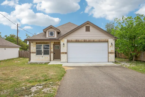 $279,980 | 156 Remington Road, Spring Branch, TX 78070
