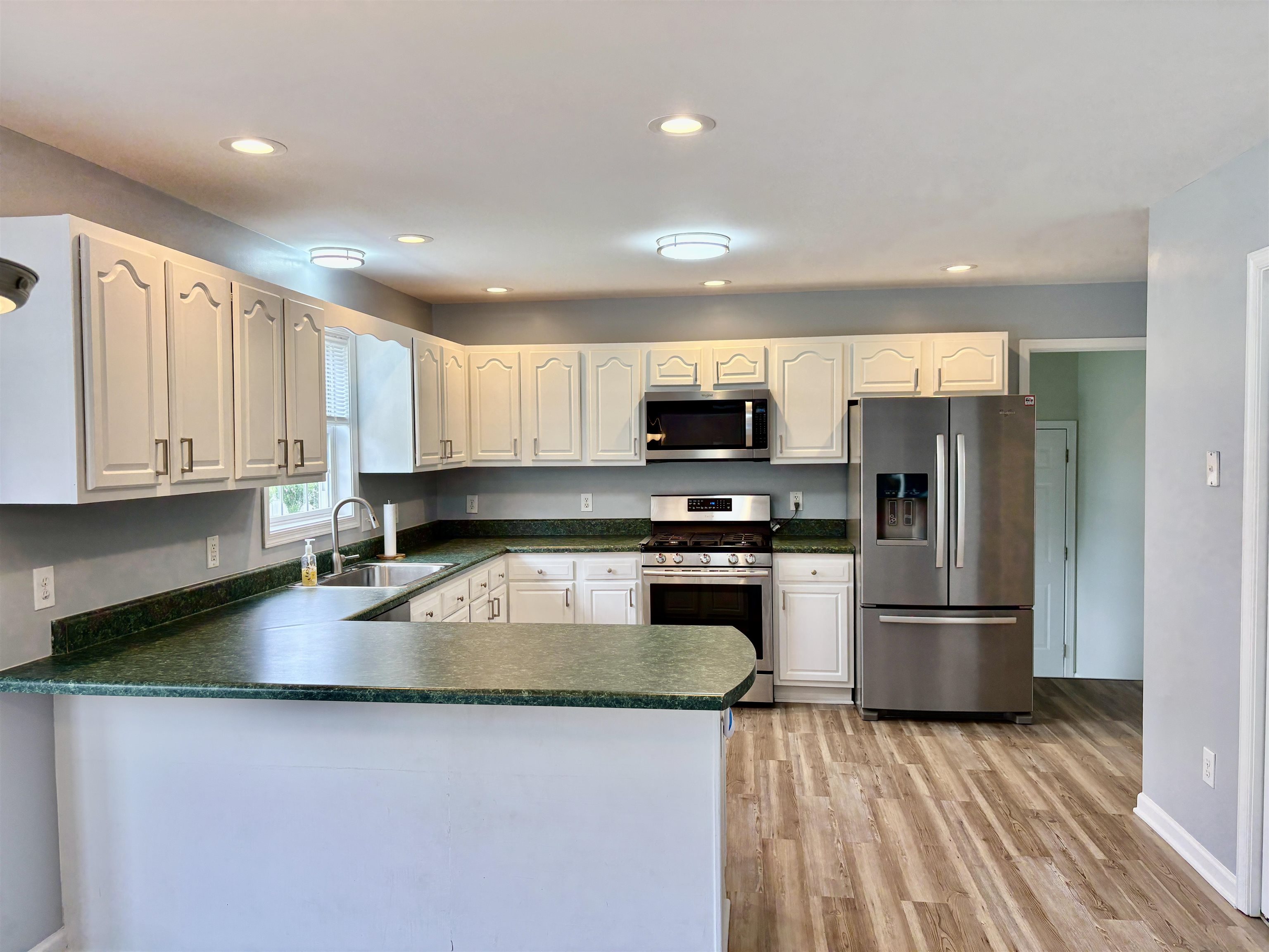22 Ashley Road Stuarts Draft, VA 24477 - Photo 8 of 19 Kitchen