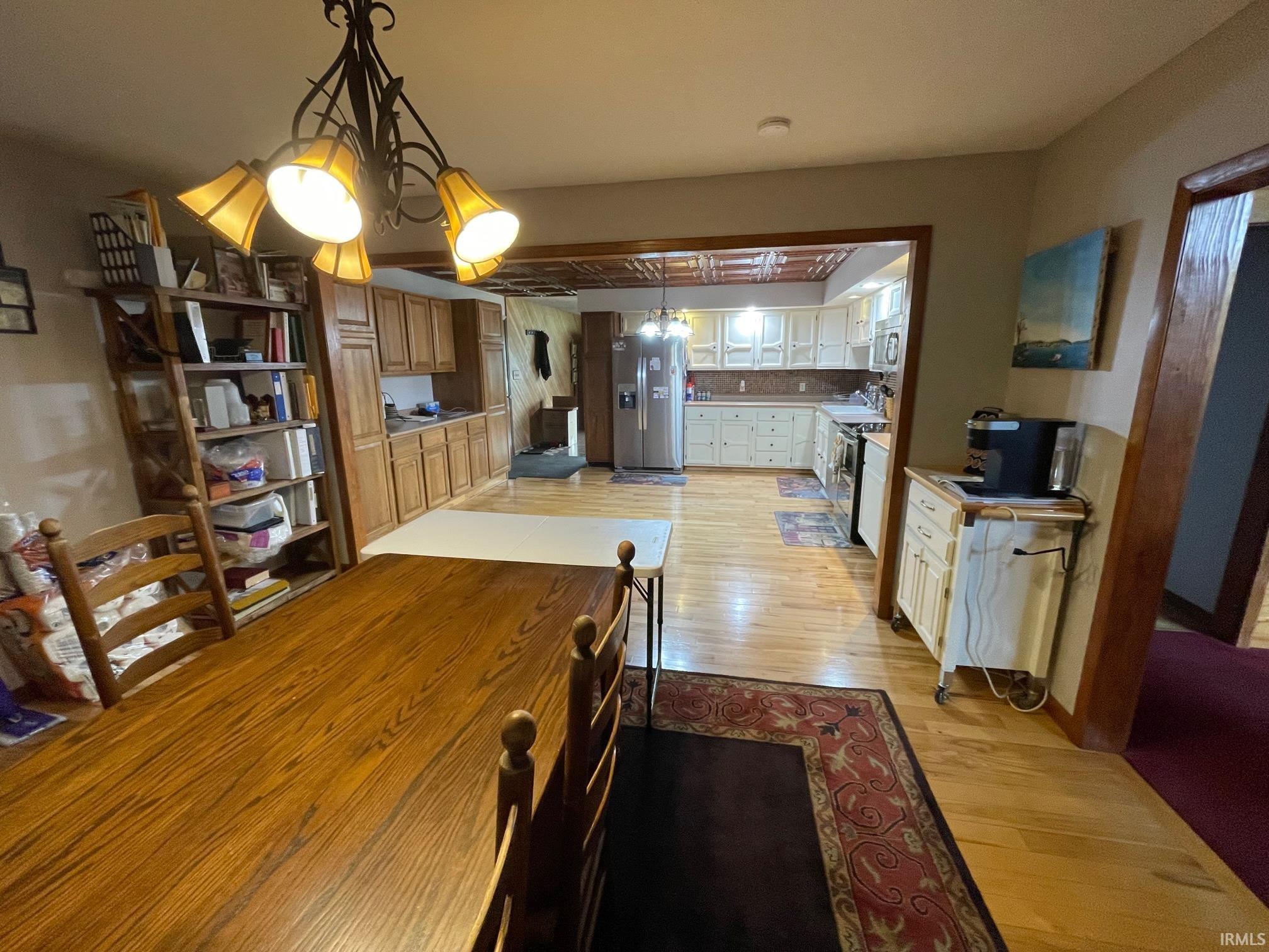 1407 Washington Street Rochester, IN 46975 - Photo 3 of 19 Gallery Image 3