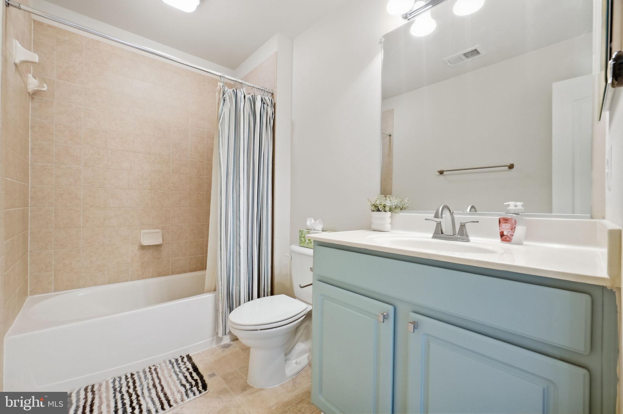 2212 Highfly Terrace, Unit 2212 Silver Spring, MD 20902 - Photo 28 of 41 Gallery Image 28