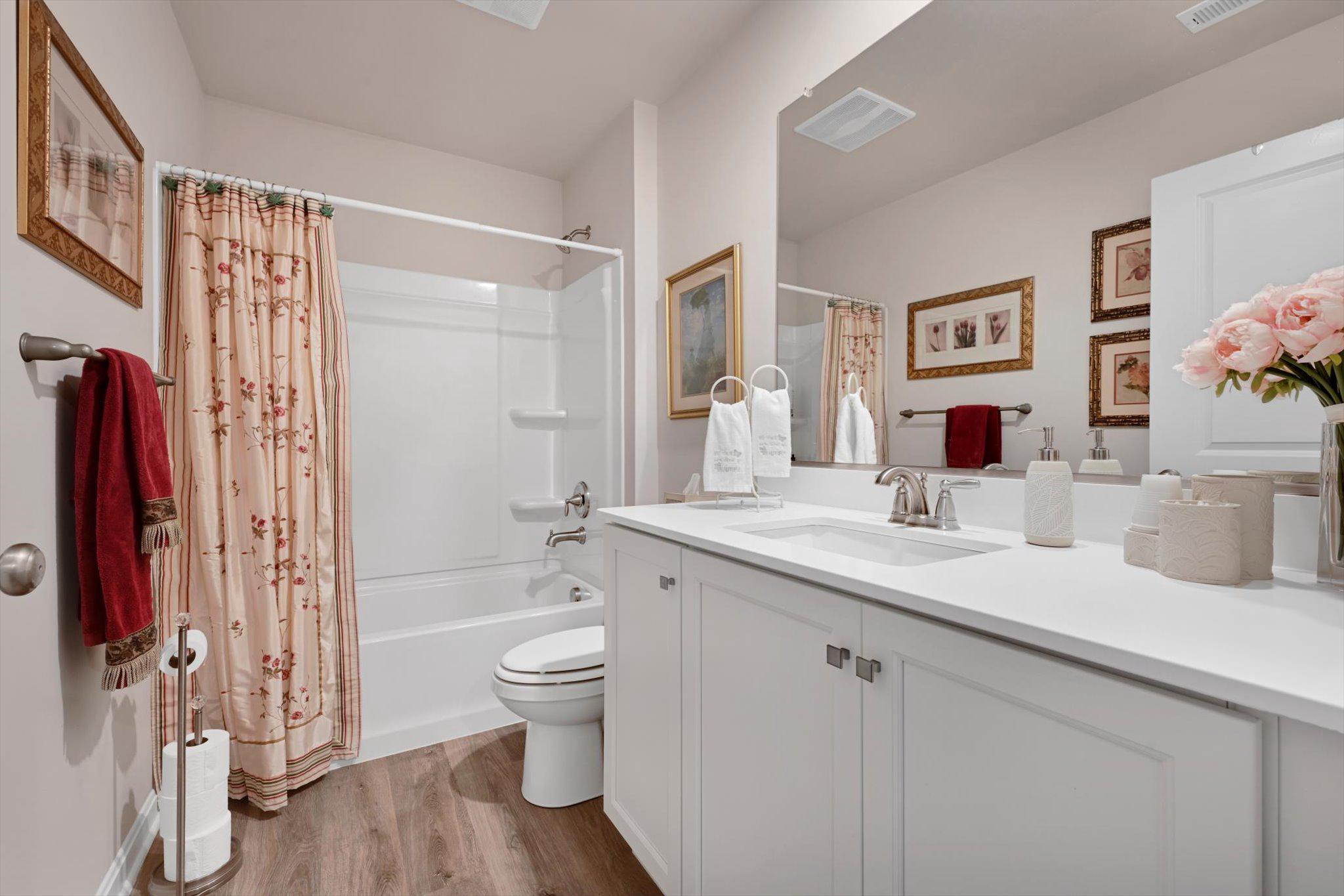2027 Paperback Way York, PA 17408 - Photo 17 of 33 Elegant bathroom with modern finishes.