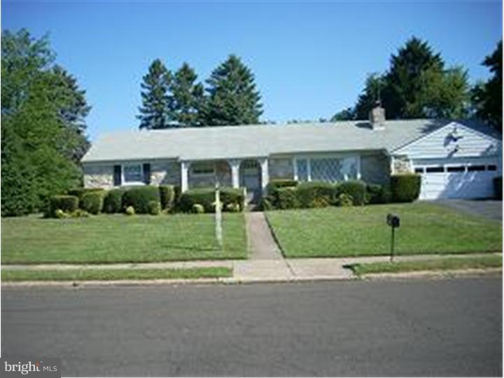 2170 Kent Road Huntingdon Valley, PA 19006 - Photo 2 of 24