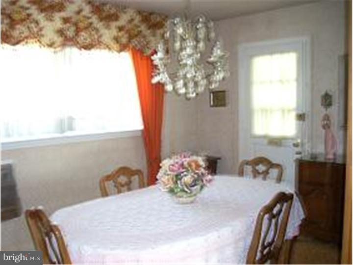 2170 Kent Road Huntingdon Valley, PA 19006 - Photo 11 of 24