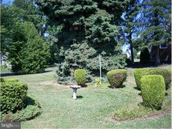 2170 Kent Road Huntingdon Valley, PA 19006 - Photo 24 of 24