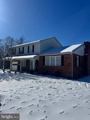 $779,900 | 764 Quarry Road, Bunker Hill, WV 25413