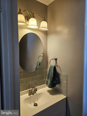 $779,900 | 764 Quarry Road, Bunker Hill, WV 25413