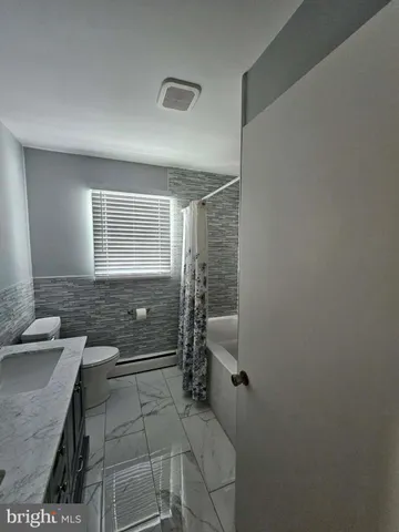 $779,900 | 764 Quarry Road, Bunker Hill, WV 25413