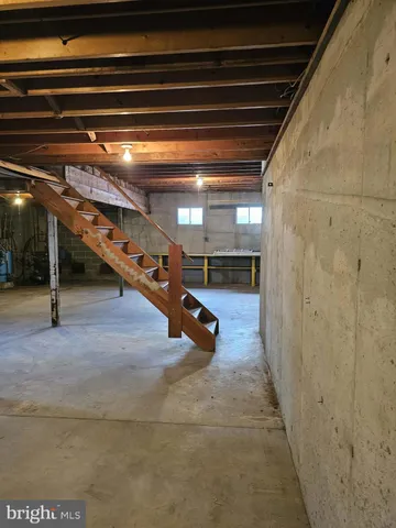 $779,900 | 764 Quarry Road, Bunker Hill, WV 25413