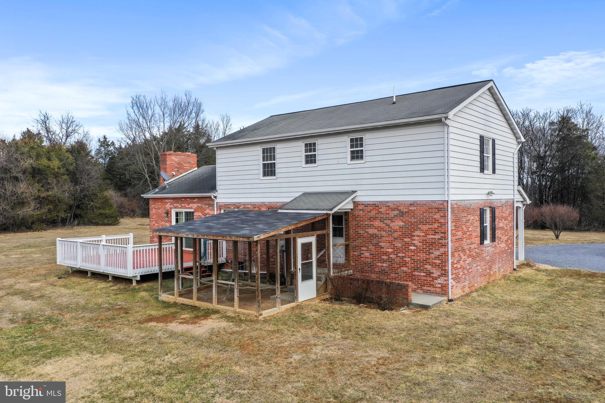 764 Quarry Road Bunker Hill, WV 25413 - Photo 8 of 77 Gallery Image 8