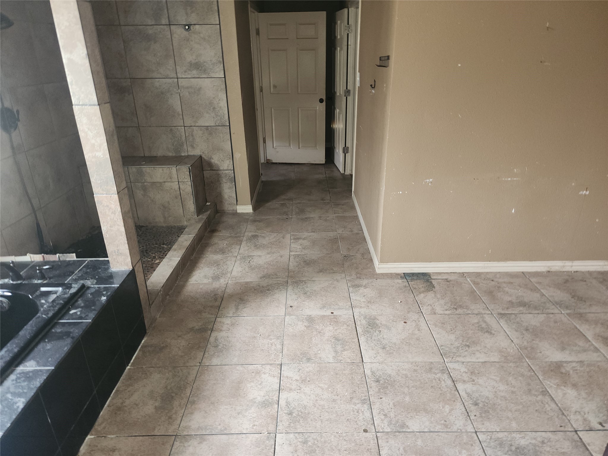 14115 Bohemian Hall Road Crosby, TX 77532 - Photo 18 of 22 a view of an empty room