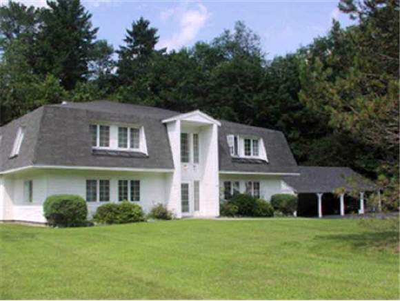 239 South Main Street, Unit 4 Rochester, VT 05767 - Photo 1 of 6