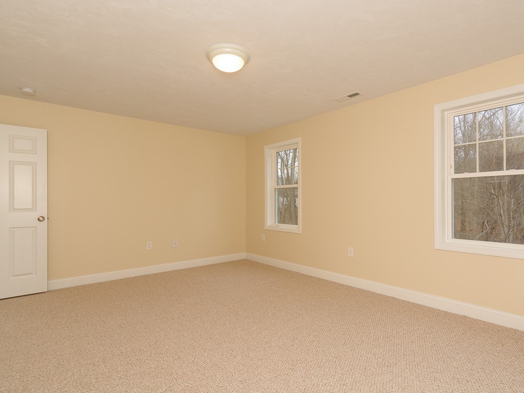 5 H Putnam Rd Extension, Unit B Charlton, MA 01507 - Photo 17 of 30 Gallery Image 17