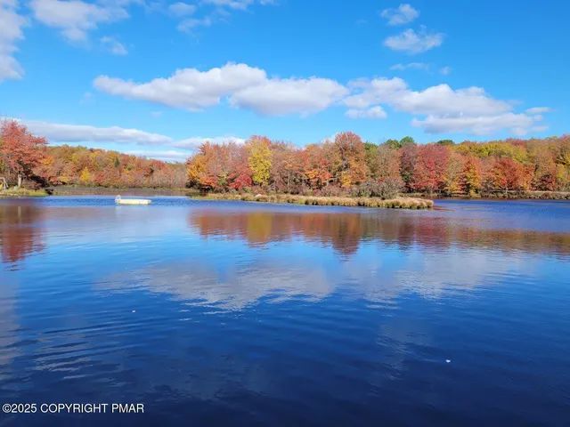 $255,000 | 106 Lyman Lane, Gouldsboro, PA 18424