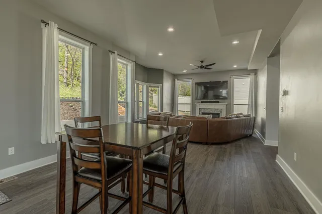 $525,000 | 112 Valle Tell Drive, New Glarus, WI 53574