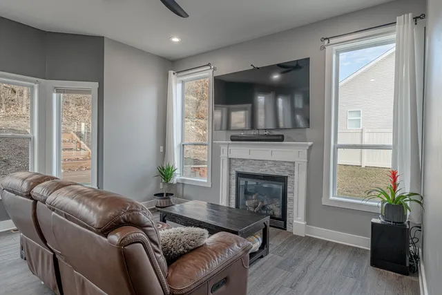 $525,000 | 112 Valle Tell Drive, New Glarus, WI 53574