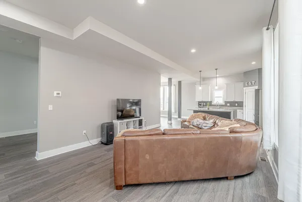 $525,000 | 112 Valle Tell Drive, New Glarus, WI 53574