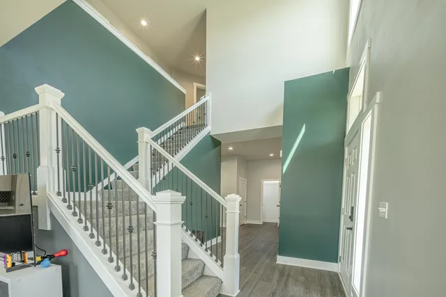 $525,000 | 112 Valle Tell Drive, New Glarus, WI 53574