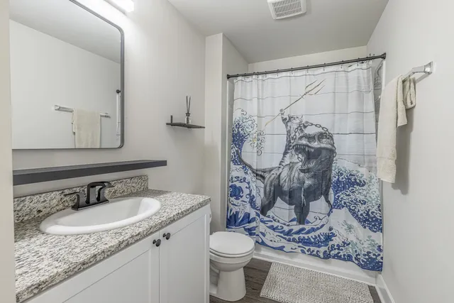 $525,000 | 112 Valle Tell Drive, New Glarus, WI 53574