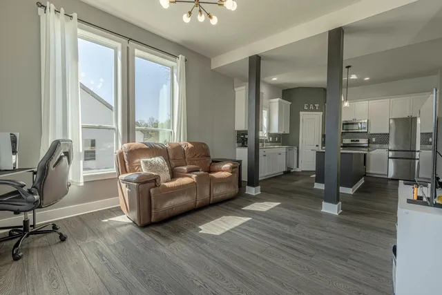 $525,000 | 112 Valle Tell Drive, New Glarus, WI 53574