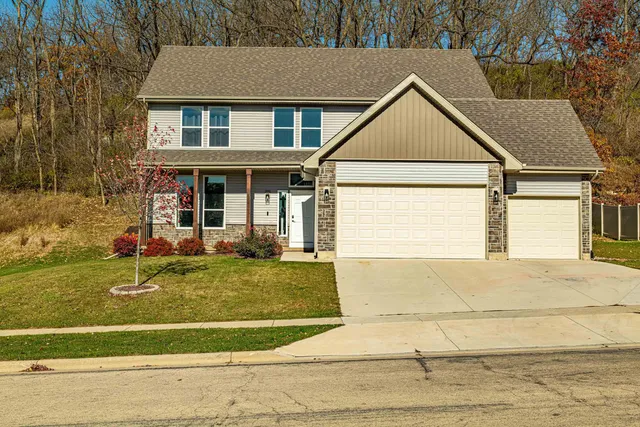 $525,000 | 112 Valle Tell Drive, New Glarus, WI 53574