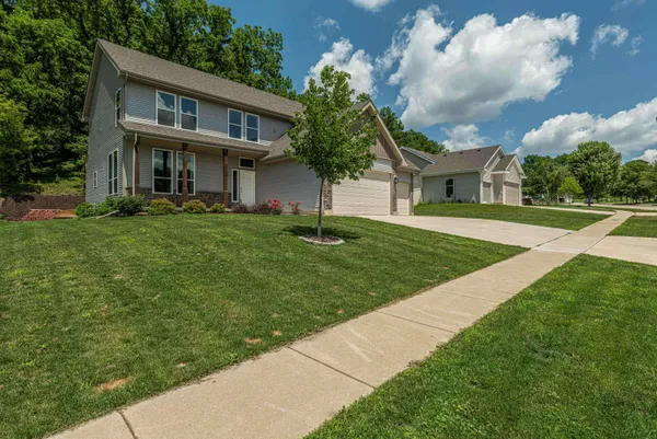 $525,000 | 112 Valle Tell Drive, New Glarus, WI 53574