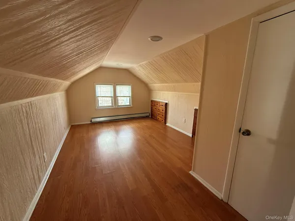 $2,700 | 30-16 154th Street | Murray Hill - Flushing