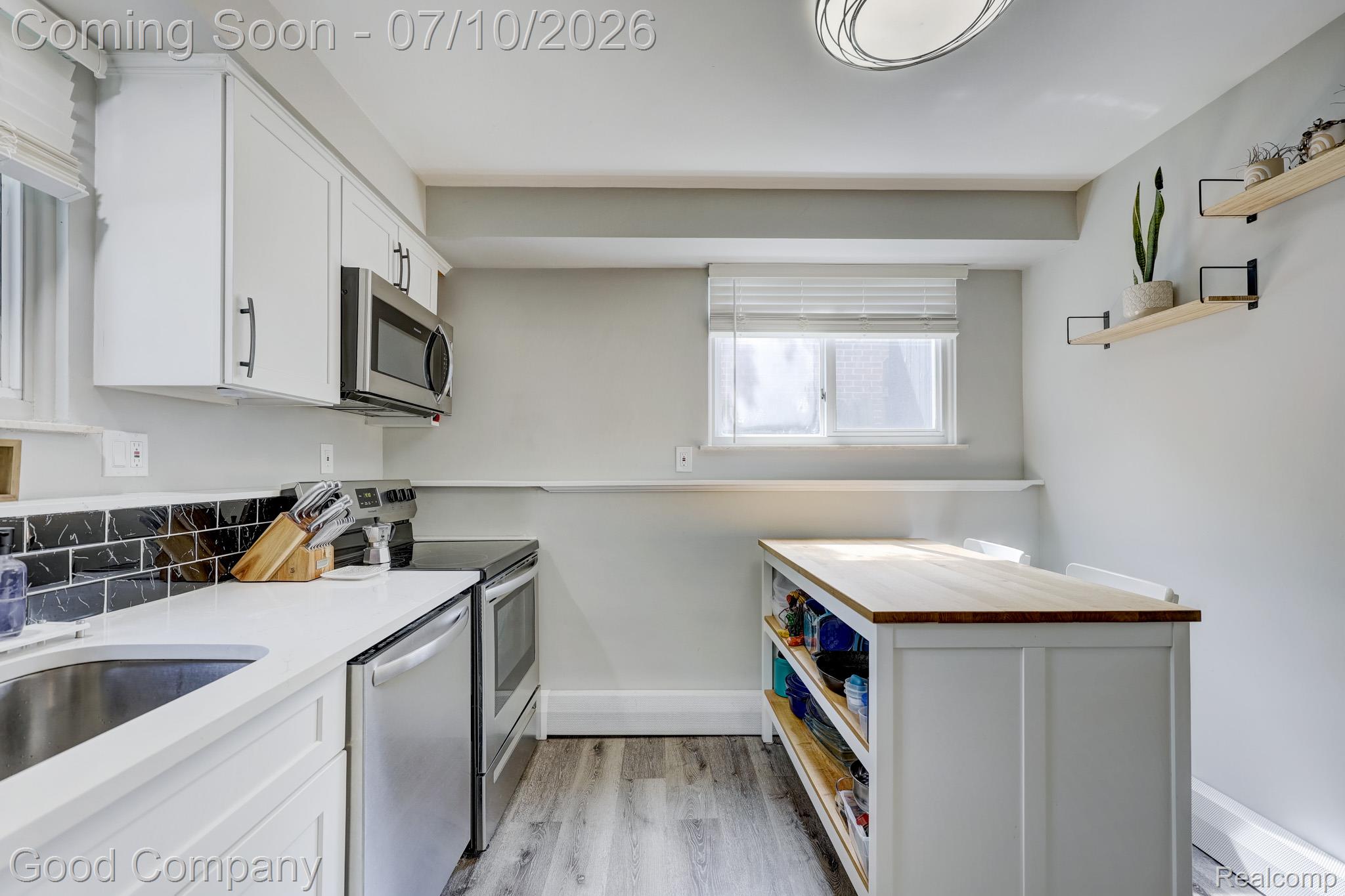 2954 Harvard Road Berkley, MI 48072 - Photo 10 of 43 2954 Harvard Rd.-11.jpg
