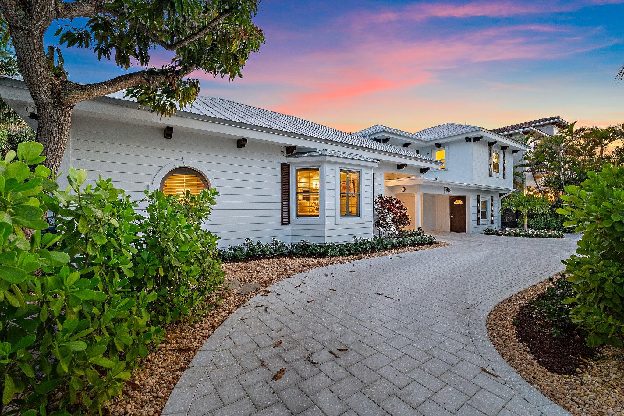 218 Avila Road West Palm Beach, FL 33405 - Photo 4 of 131 004-218AvilaRd-WestPalmBeach-SMALL