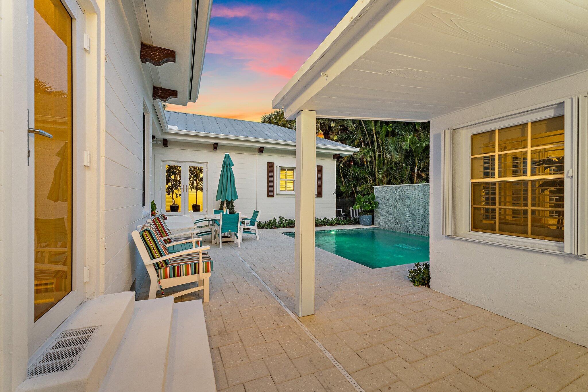 218 Avila Road West Palm Beach, FL 33405 - Photo 9 of 131 009-218AvilaRd-WestPalmBeach-SMALL