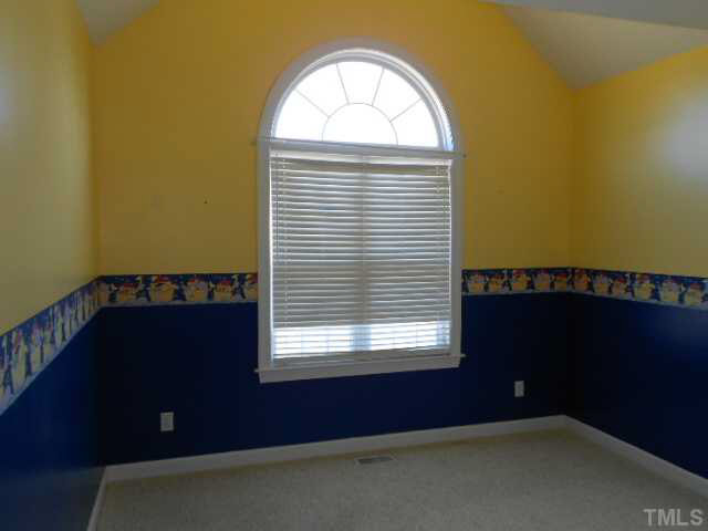 419 Old Murphy Road Zebulon, NC 27597 - Photo 7 of 11 Gallery Image 7