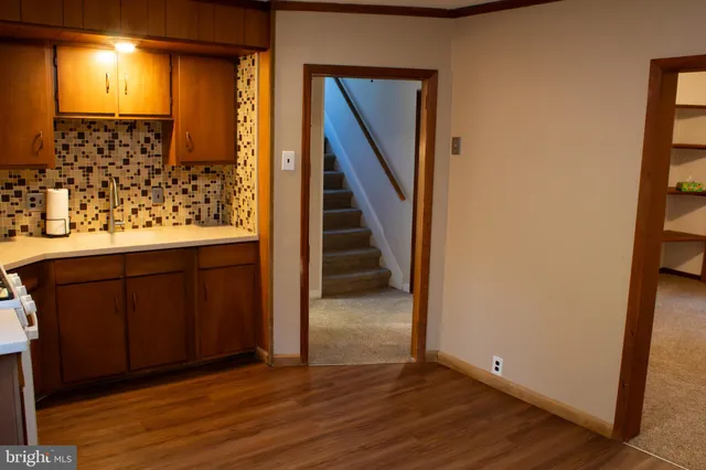 $1,950 | 23 North York Road, Unit 21, Willow Grove, PA 19090