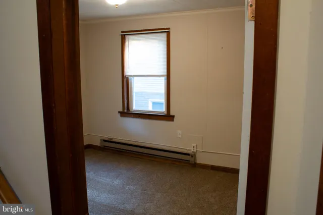 $1,950 | 23 North York Road, Unit 21, Willow Grove, PA 19090