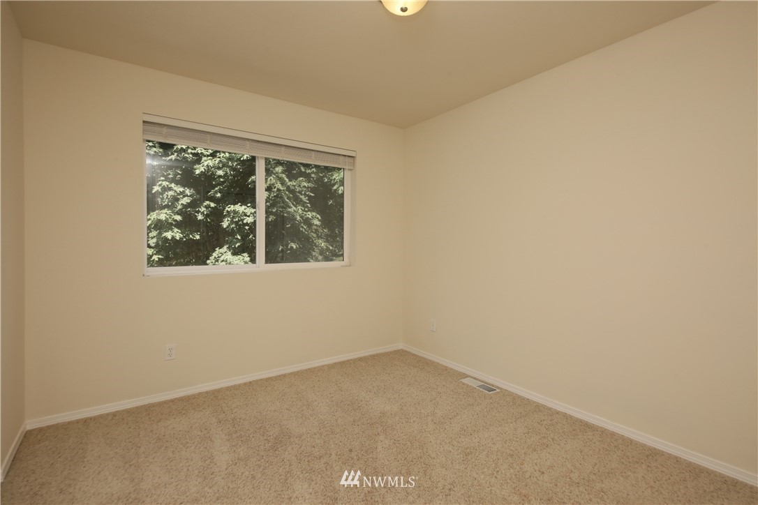 4104 Timberline Road Clinton, WA 98236 - Photo 19 of 25 Gallery Image 19