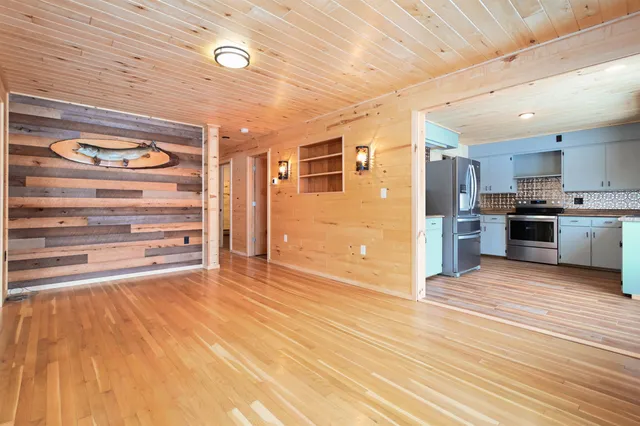 $699,000 | 66895 South Spider Lake Road, Iron River, WI 54847