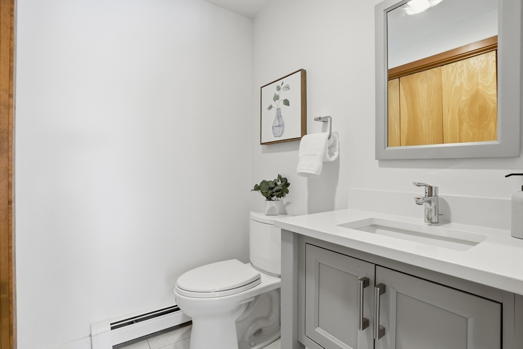 10 Laurel Lane Groton, MA 01450 - Photo 14 of 42