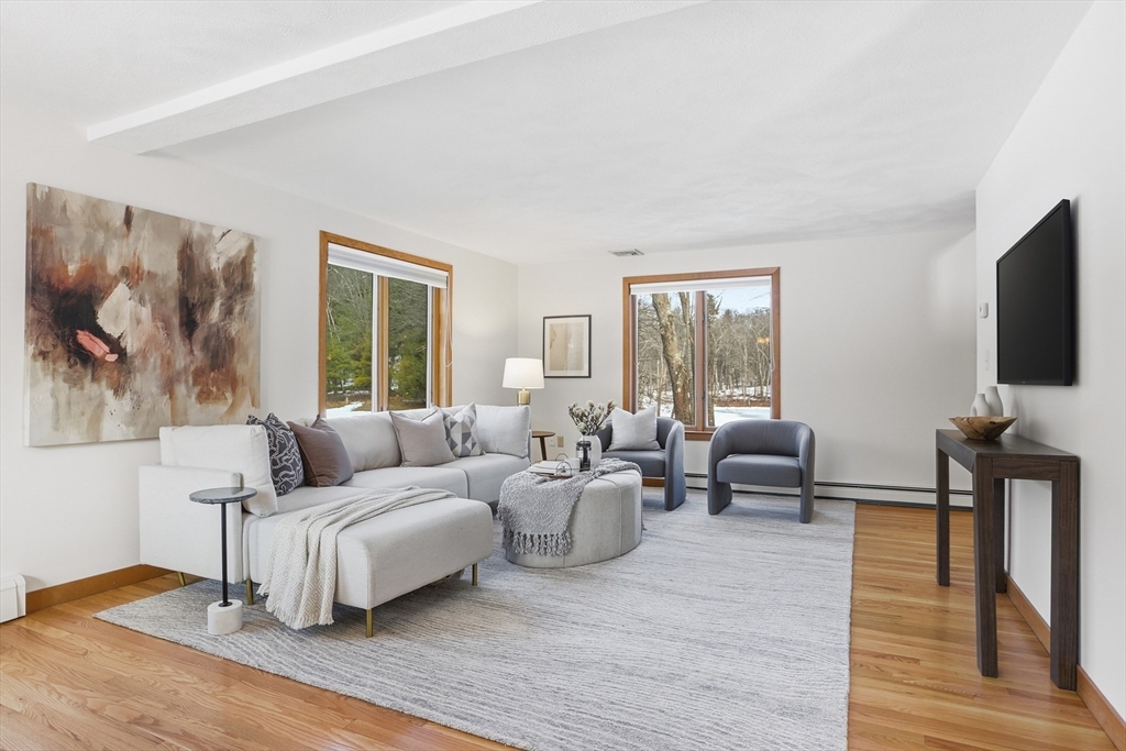 10 Laurel Lane Groton, MA 01450 - Photo 17 of 42